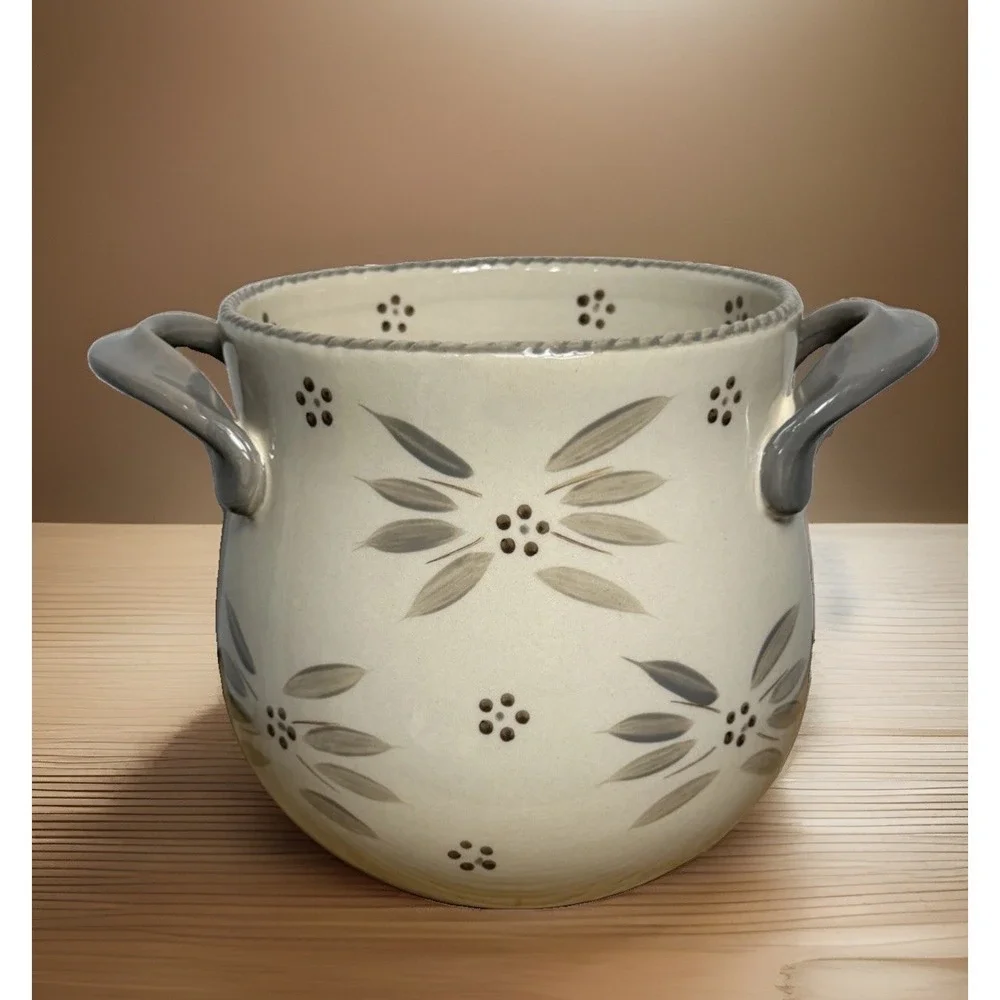 Temp-Tations by Tara Old World Hand Painted/Hand Crafted 4 Quart Pot Oven Safe